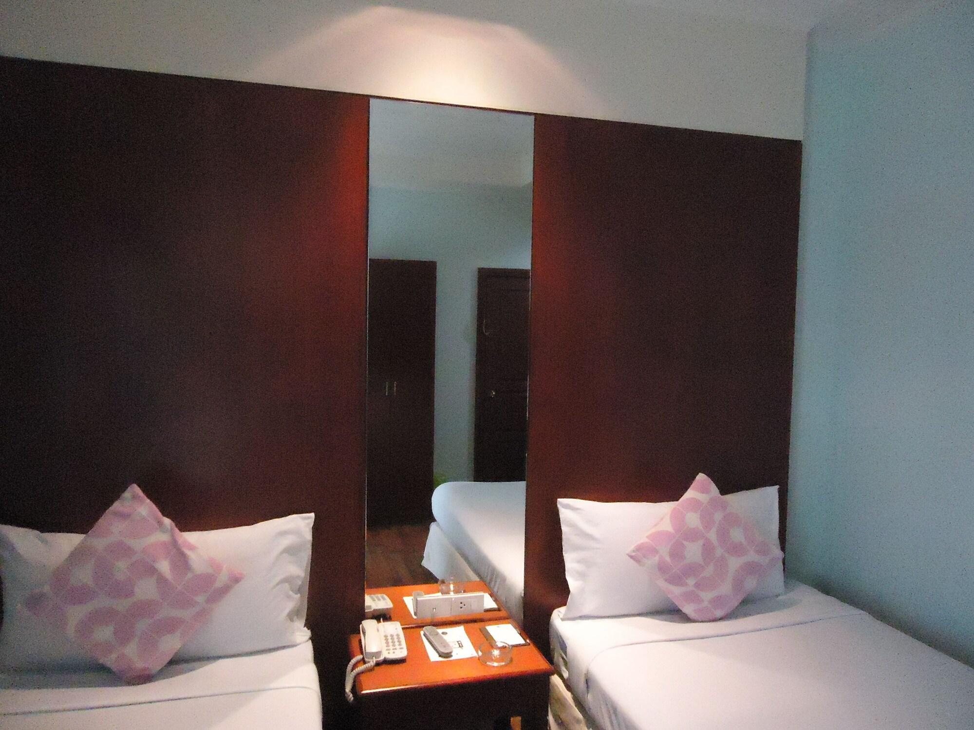 Calypzo Bangkok Otel Dış mekan fotoğraf