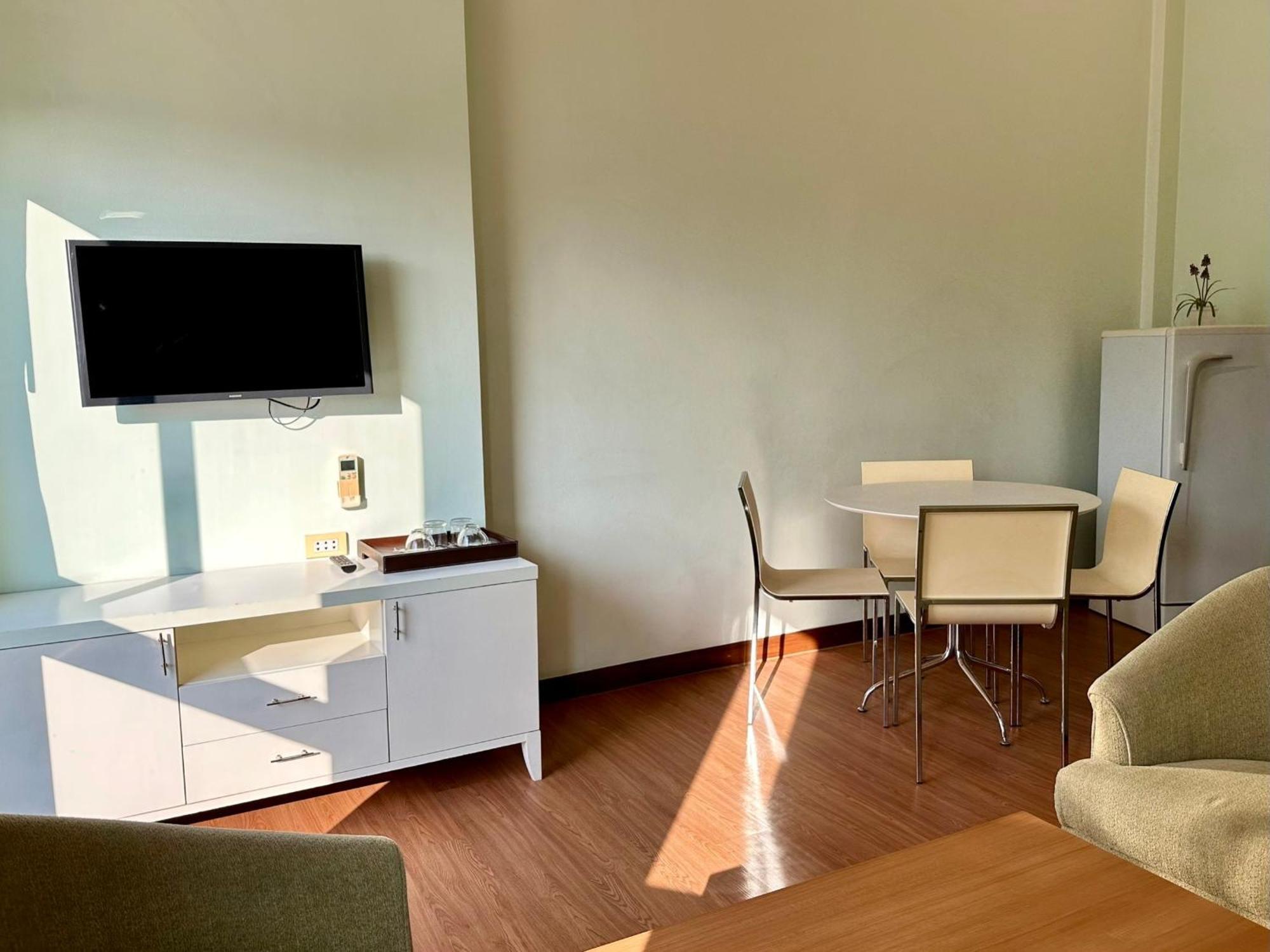 Calypzo Bangkok Otel Dış mekan fotoğraf