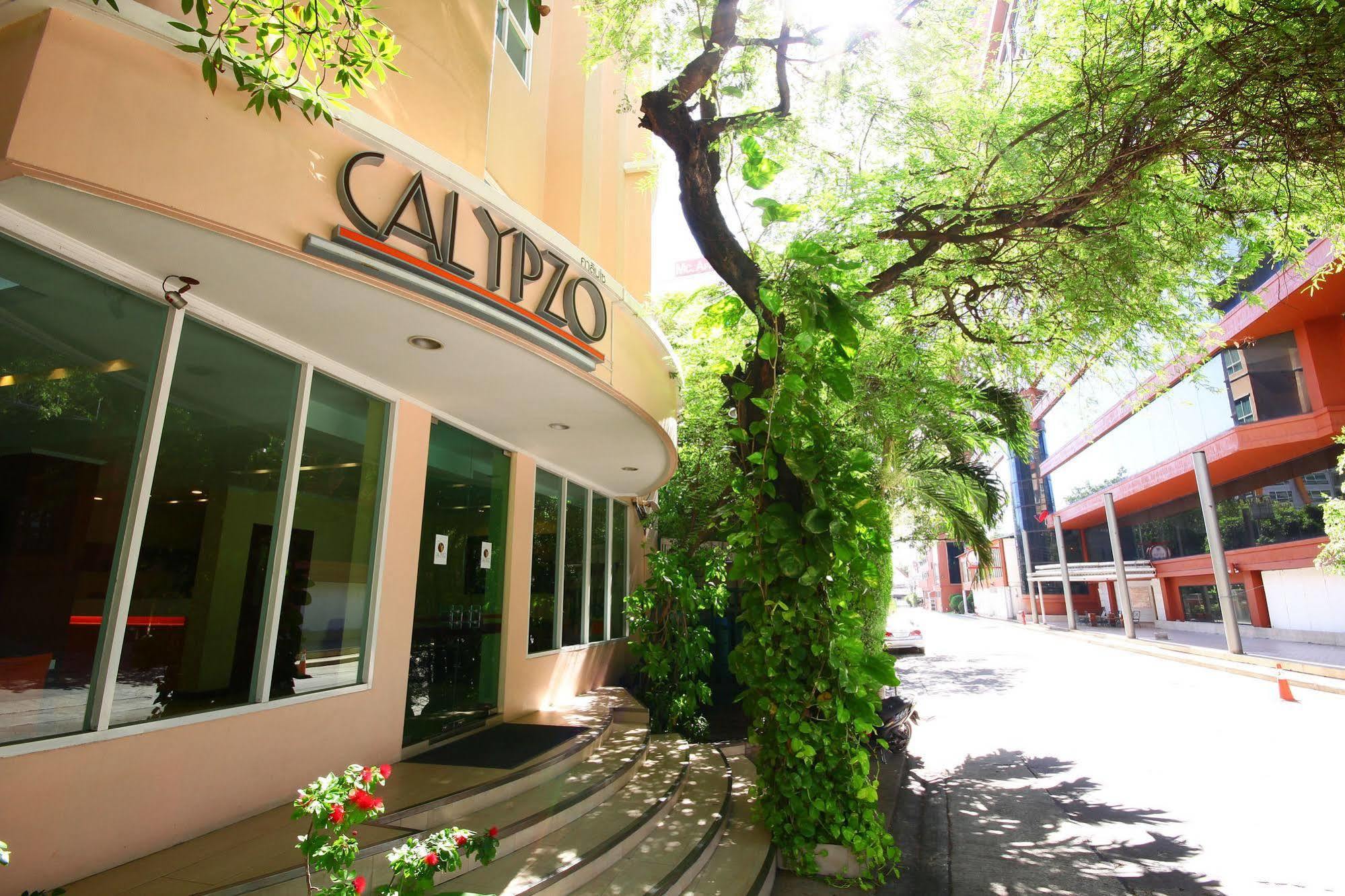 Calypzo Bangkok Otel Dış mekan fotoğraf