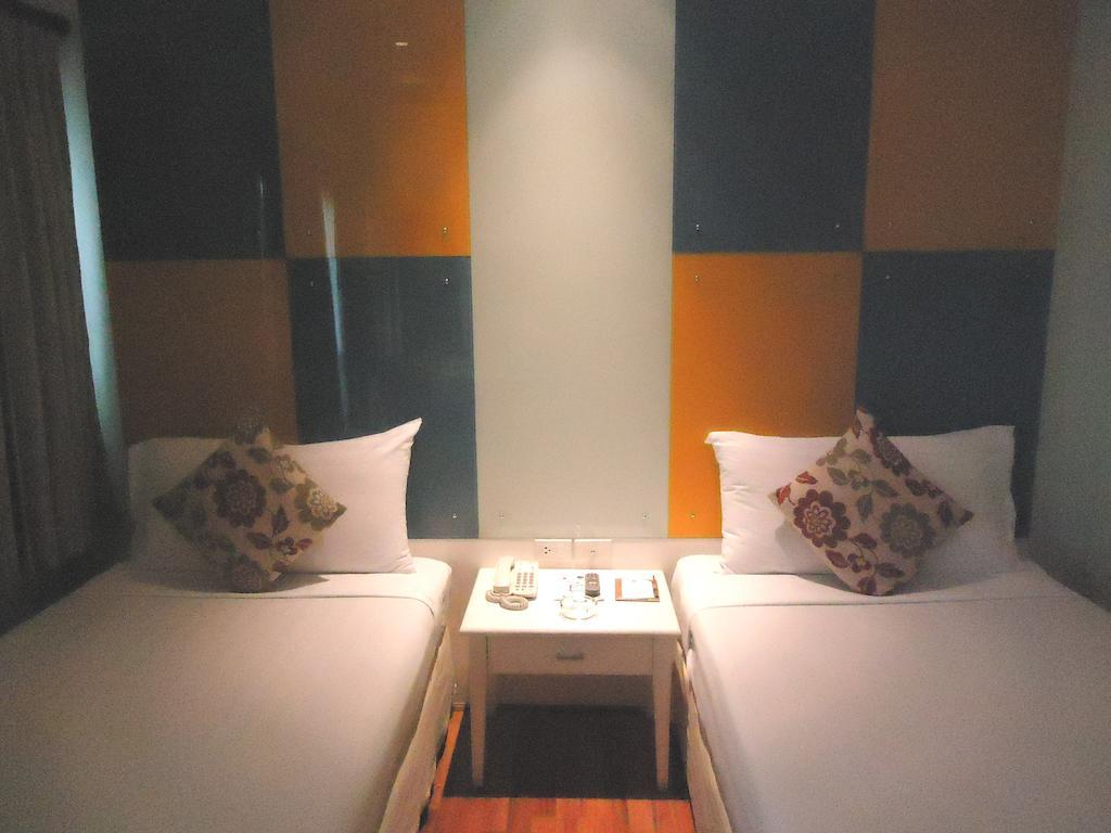 Calypzo Bangkok Otel Dış mekan fotoğraf